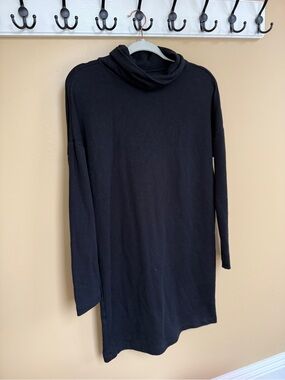 GAP Black Cowl Neck Sweatshirt Dress size Small